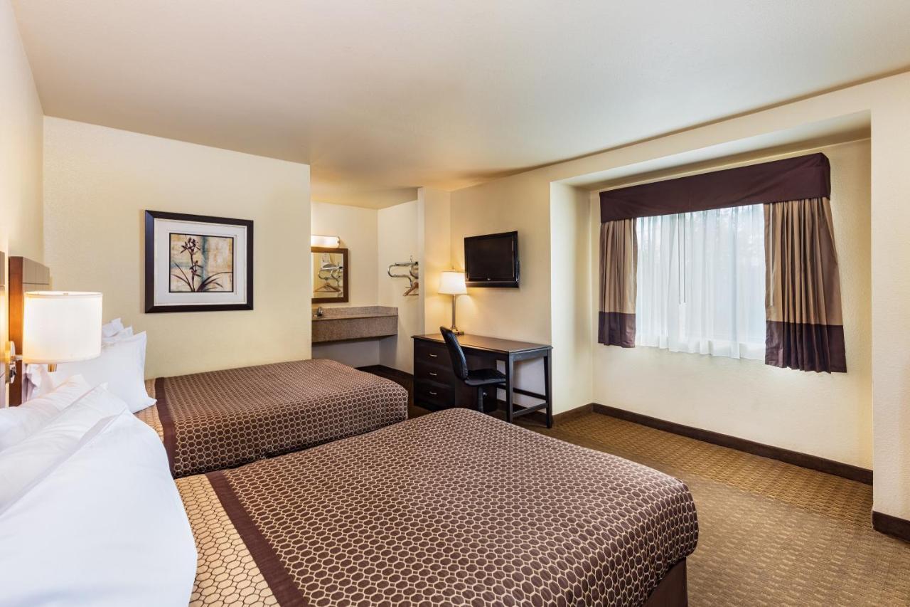 Lemon Heights Inn Tustin Bagian luar foto