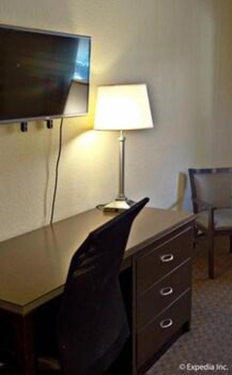 Lemon Heights Inn Tustin Bagian luar foto