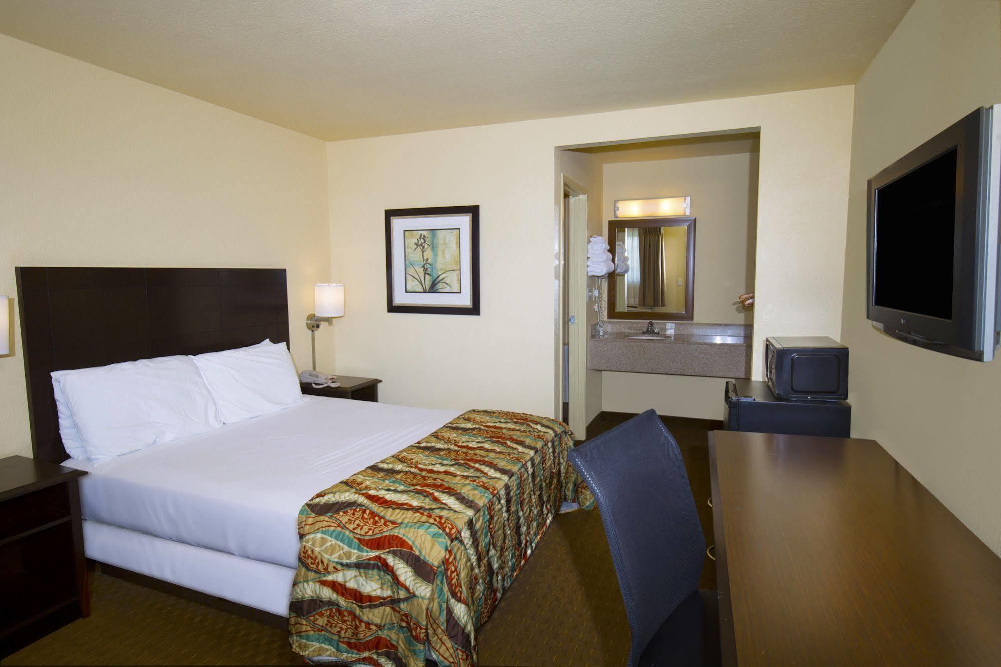 Lemon Heights Inn Tustin Bagian luar foto
