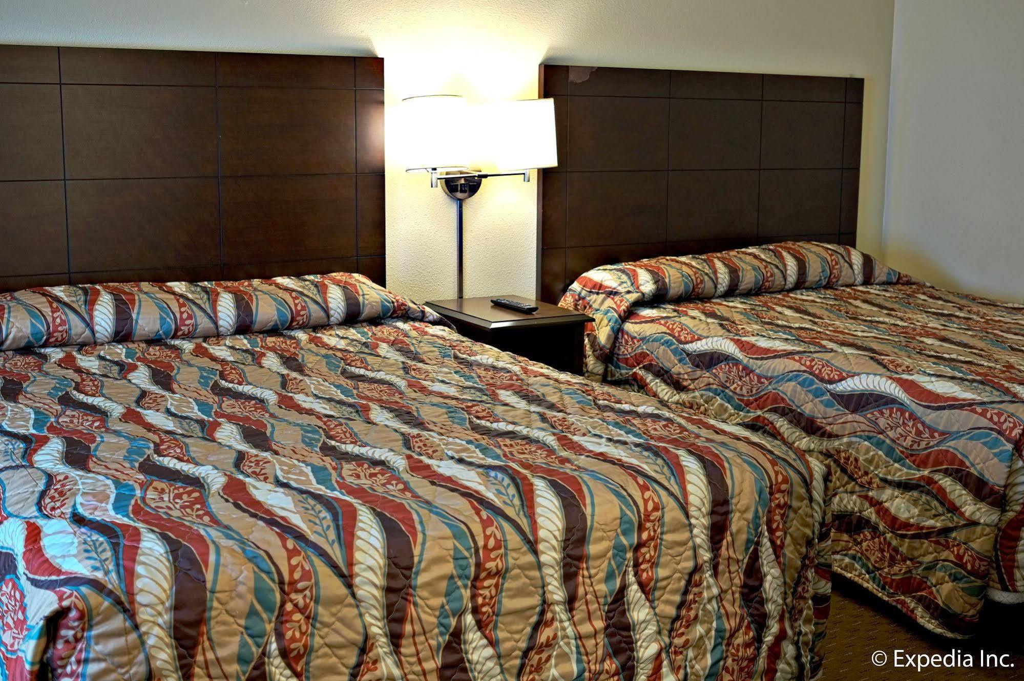 Lemon Heights Inn Tustin Bagian luar foto